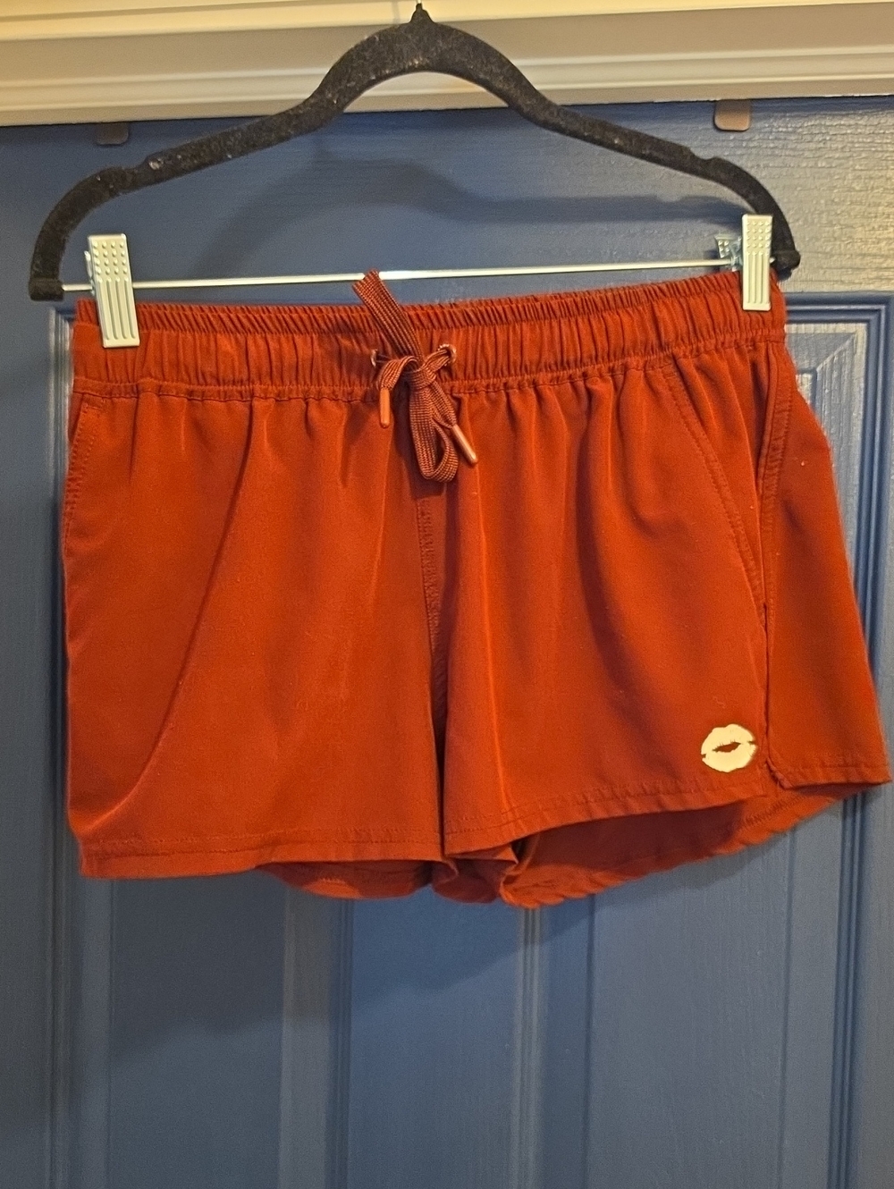 Vixxon Women's Maroon M Athletic Drawstring Shorts with Lip Accent
